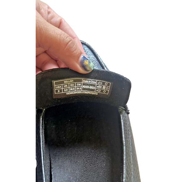 Vionic Sellah Black Pebbled Leather Loafers Women’s Sz8 Orthotic Support Comfort - Picture 7 of 8